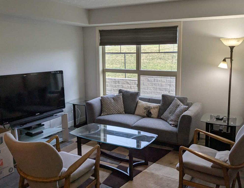 Picture of 209, 250 Sage Valley Road NW, Calgary Real Estate Listing