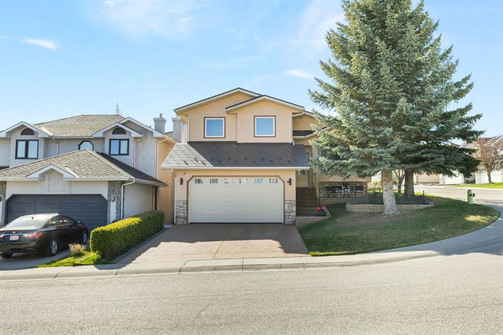 Picture of 39 Hawkdale Close NW, Calgary Real Estate Listing