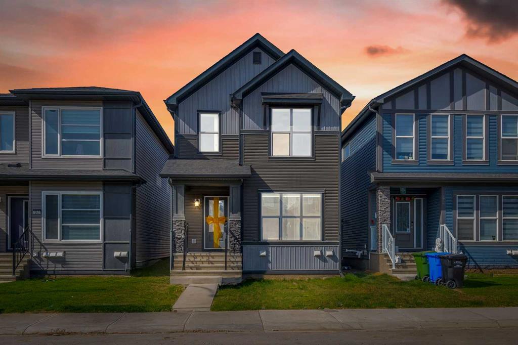 Picture of 276 Savanna Terrace NE, Calgary Real Estate Listing