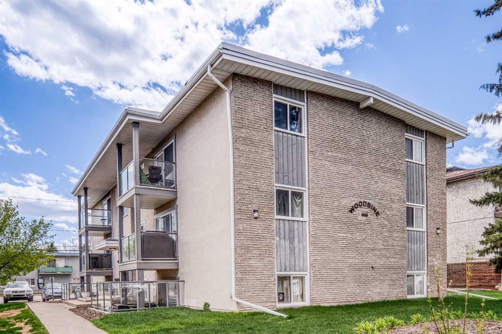 Picture of 8, 609 67 Avenue SW, Calgary Real Estate Listing