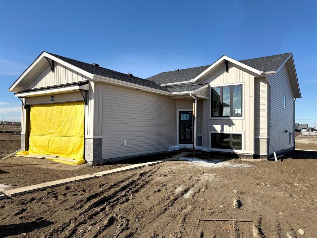 Picture of 58 Tarzwell Avenue , Red Deer Real Estate Listing