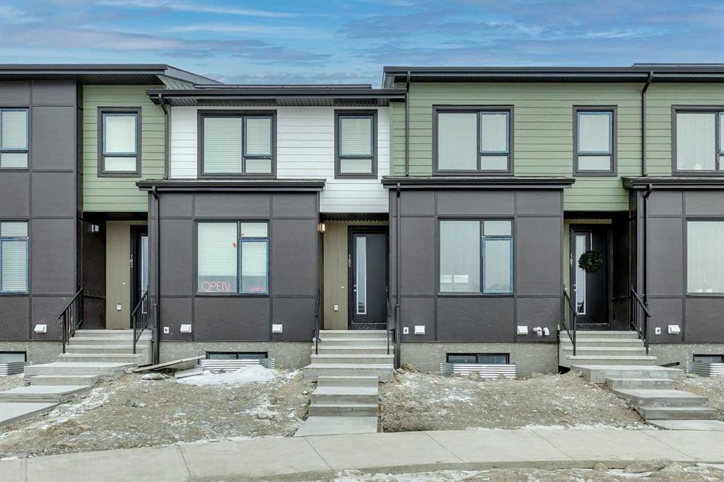 Picture of 224 Vantage Drive , Cochrane Real Estate Listing