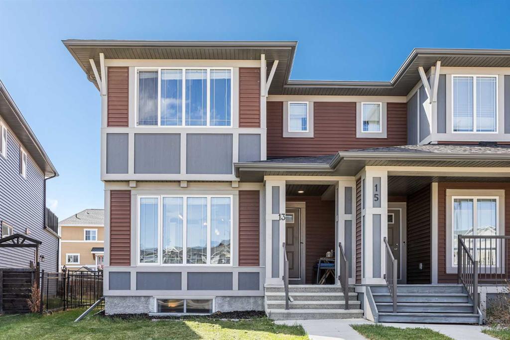Picture of 13 Sunrise Way , Cochrane Real Estate Listing