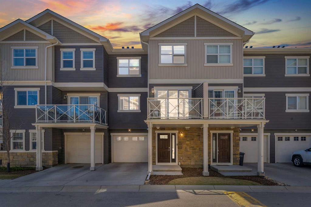Picture of 823 Skyview Ranch Grove NE, Calgary Real Estate Listing