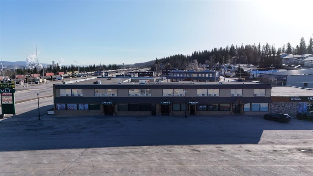 Picture of 114 Park Street , Hinton Real Estate Listing