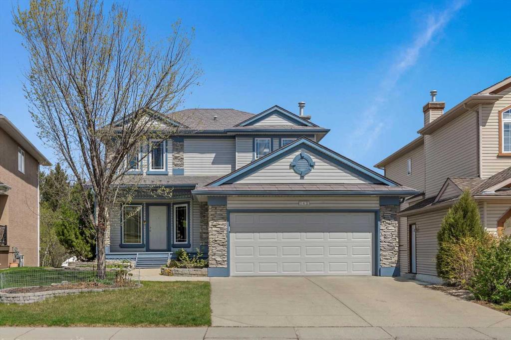 Picture of 142 Valley Glen Heights NW, Calgary Real Estate Listing