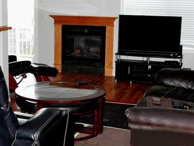Picture of 103, 501 3 Street SE, Fox Creek Real Estate Listing