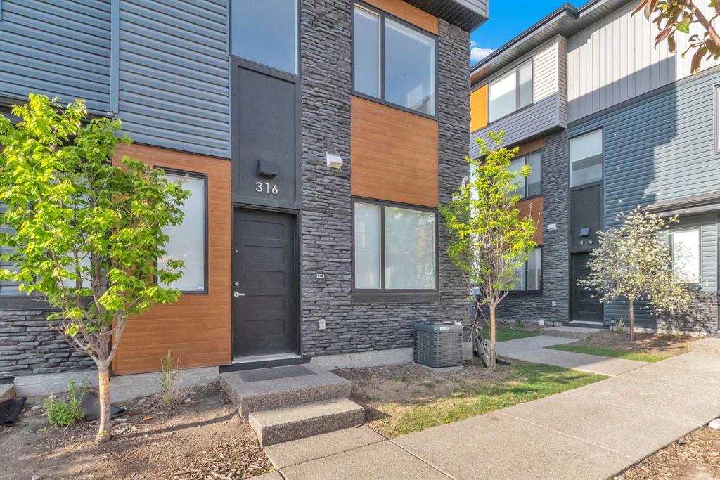 Picture of 316 Corner Glen Circle NE, Calgary Real Estate Listing