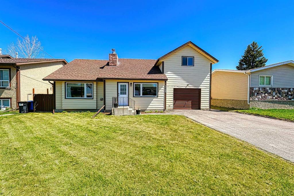 Picture of 1705 16 Street , Didsbury Real Estate Listing