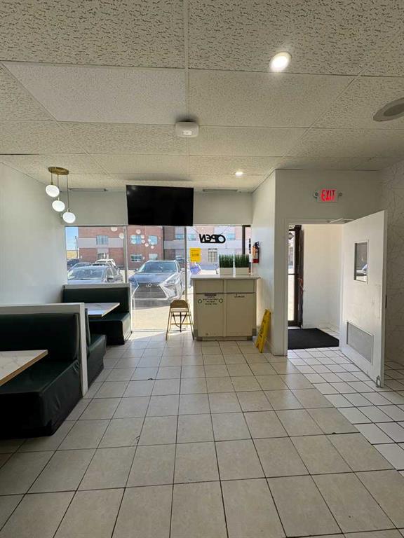 Picture of Calgary Real Estate Listing