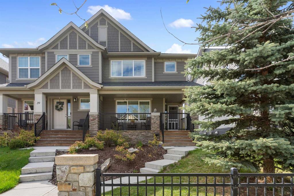 Picture of 37 Legacy Gate SE, Calgary Real Estate Listing