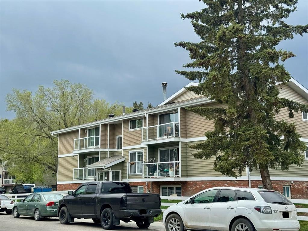 Picture of 306, 5812 61 Street , Red Deer Real Estate Listing