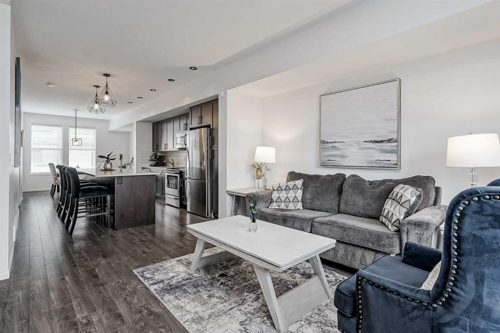 Picture of 1707, 280 Williamstown Close NW, Airdrie Real Estate Listing