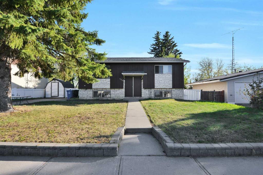 Picture of 5019 56th Street , Innisfail Real Estate Listing
