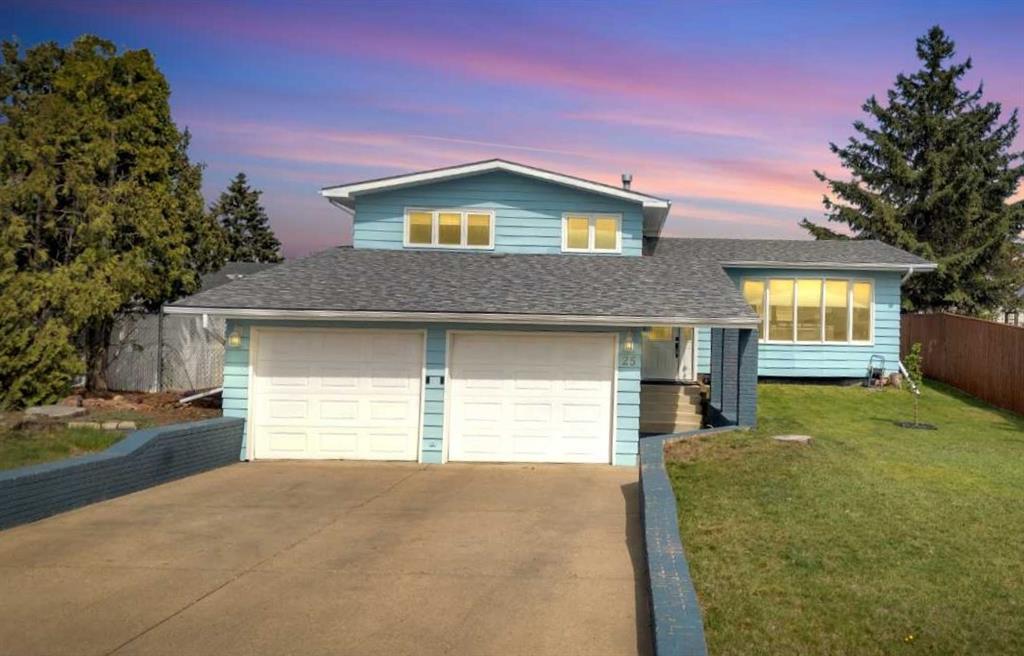 Picture of 25 Neville Close , Red Deer Real Estate Listing