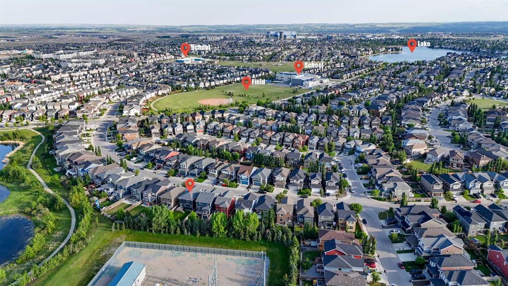 Picture of 207 Auburn Glen Drive SE, Calgary Real Estate Listing
