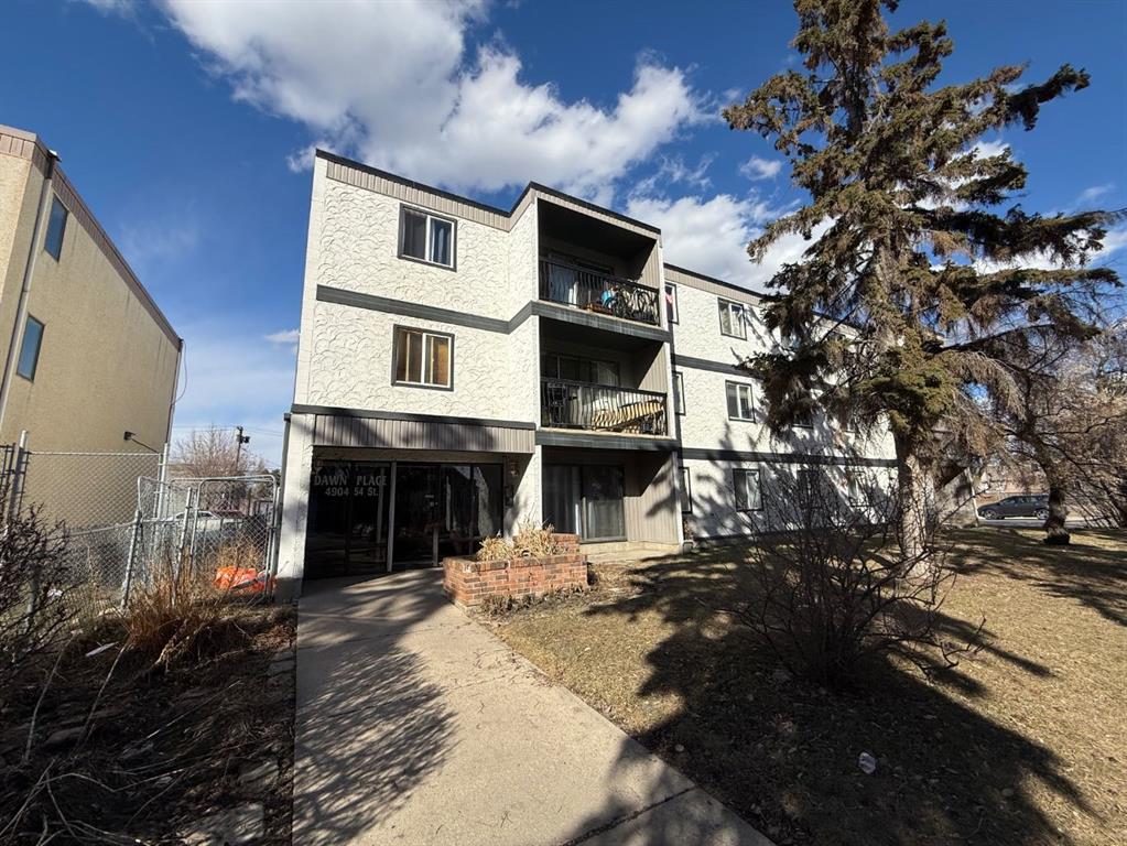 Picture of 302, 4904 54 Street , Red Deer Real Estate Listing