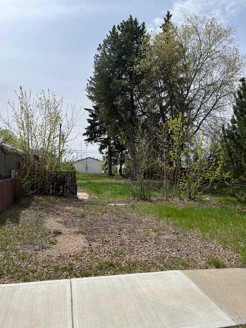Picture of 5915 50A Avenue , Stettler Real Estate Listing