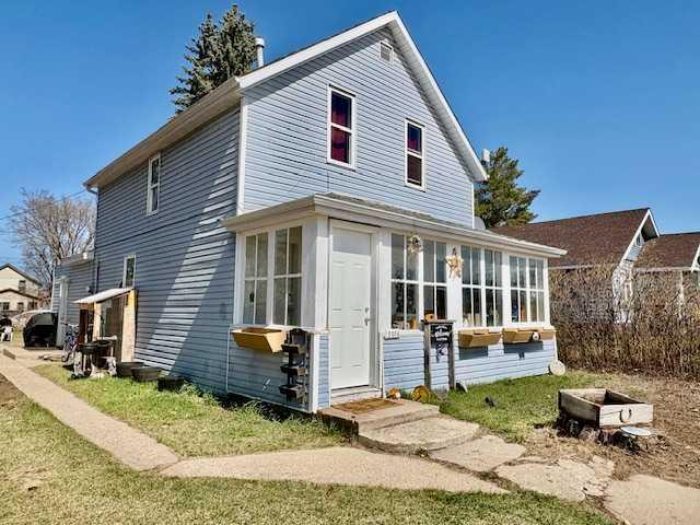 Picture of 5016 51 Street , Hardisty Real Estate Listing