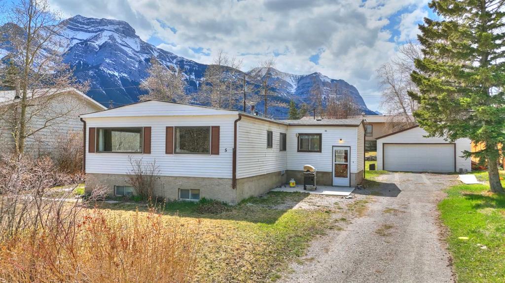 Picture of 5 Barrier Mountain Drive , Exshaw Real Estate Listing