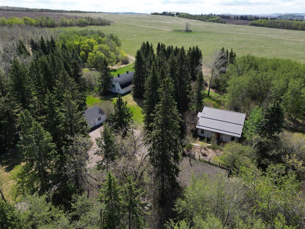 Picture of 26471 Township Road 382  , Rural Red Deer County Real Estate Listing