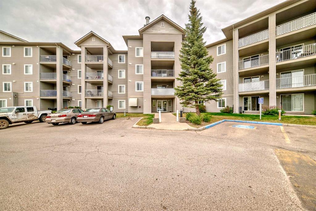 Picture of #4205, 604 8 Street SW, Airdrie Real Estate Listing