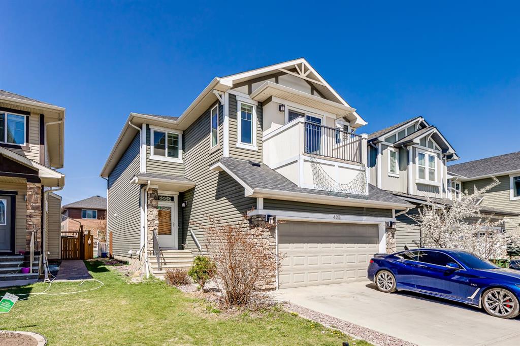 Picture of 425 Auburn Bay Drive SE, Calgary Real Estate Listing