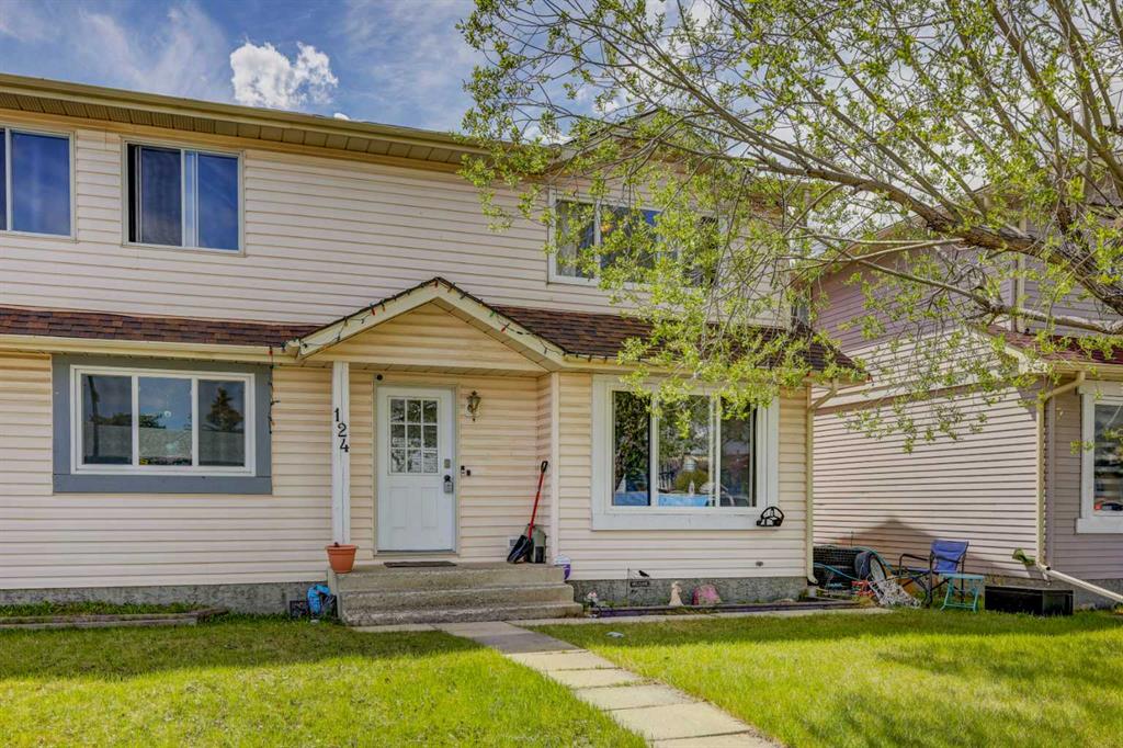 Picture of 124 Castlebrook Rise NE, Calgary Real Estate Listing