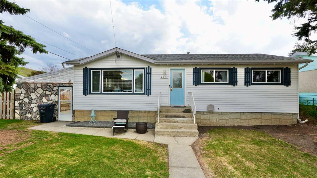 Picture of 9527 85 Avenue , Peace River Real Estate Listing
