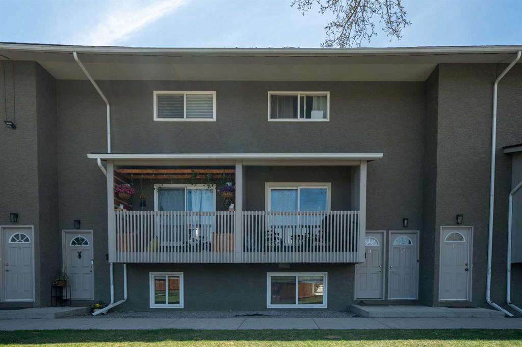 Picture of 11, 8112 36 Avenue NW, Calgary Real Estate Listing