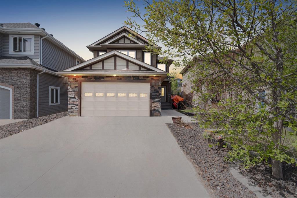 Picture of 200 Diamondstone Ridge , Fort McMurray Real Estate Listing