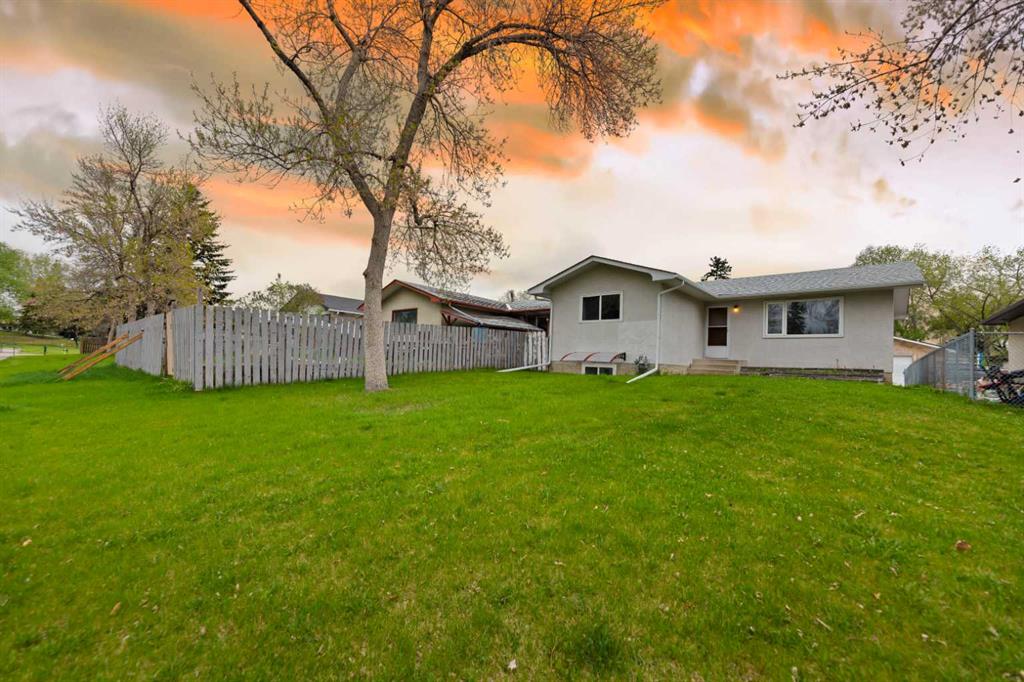 Picture of 3035 31A Street SE, Calgary Real Estate Listing