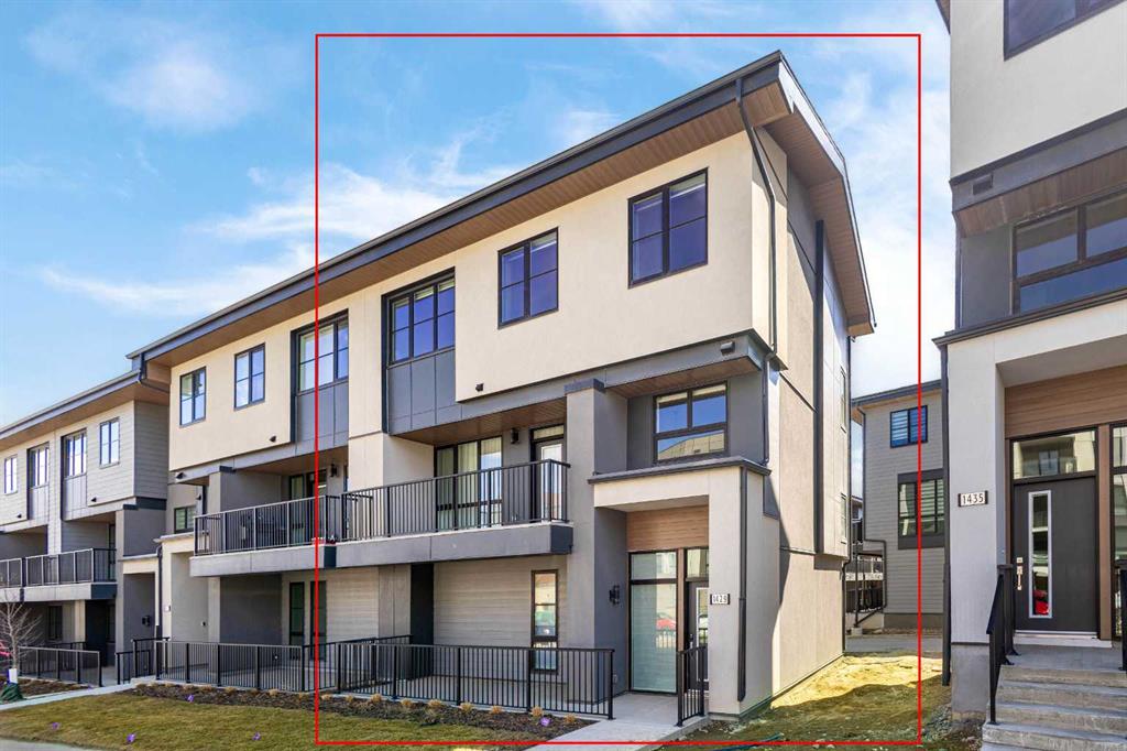 Picture of 1429 Na\'a Drive SW, Calgary Real Estate Listing