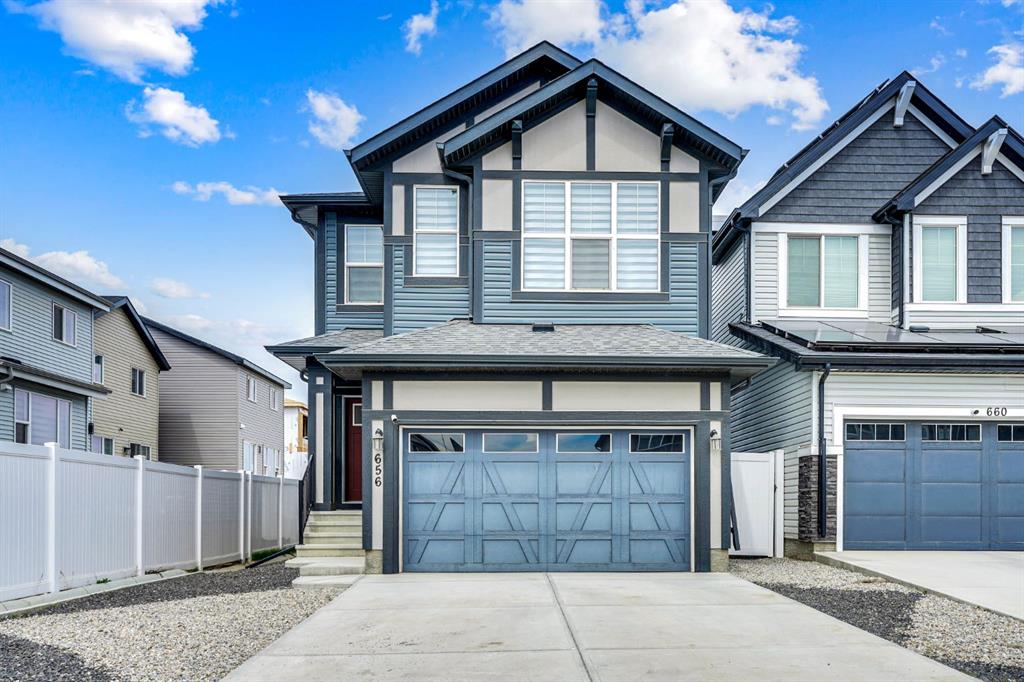 Picture of 656 Walgrove Boulevard SE, Calgary Real Estate Listing