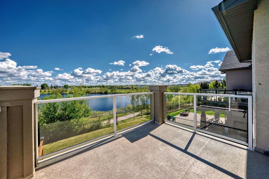 Picture of 626 Coopers Drive SW, Airdrie Real Estate Listing