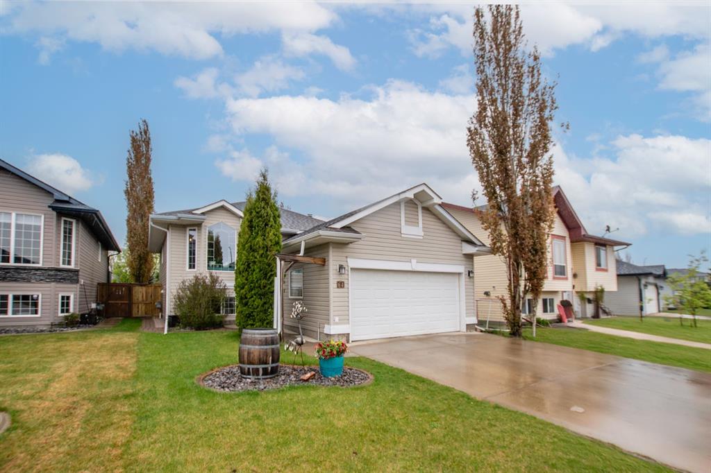 Picture of 64 McKinlay Crescent , Lacombe Real Estate Listing