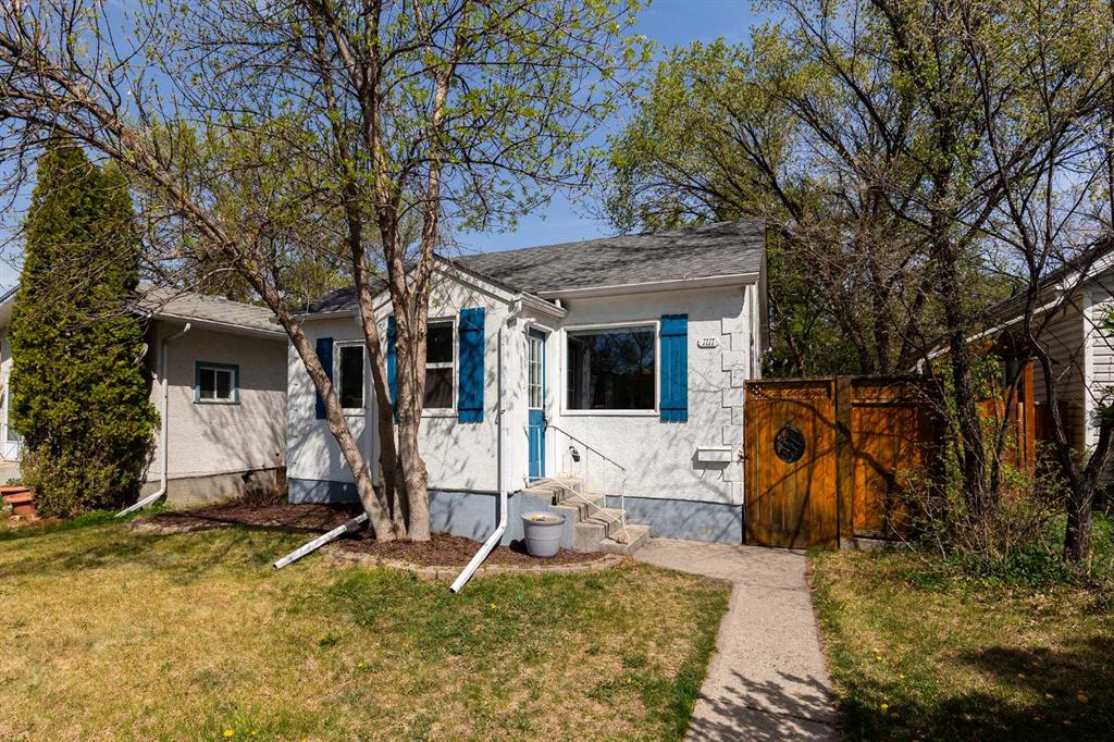 Picture of 1111 9 Avenue S, Lethbridge Real Estate Listing