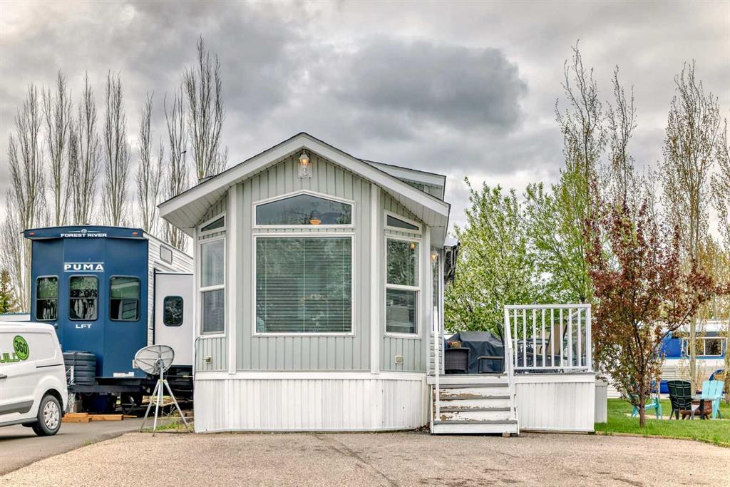 Picture of 195, 370165 79 Street E, Rural Foothills County Real Estate Listing