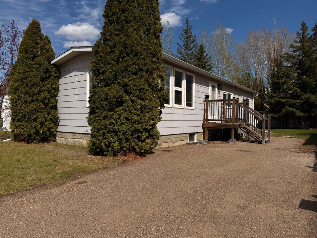 Picture of 3009 51B Avenue , Lloydminster Real Estate Listing