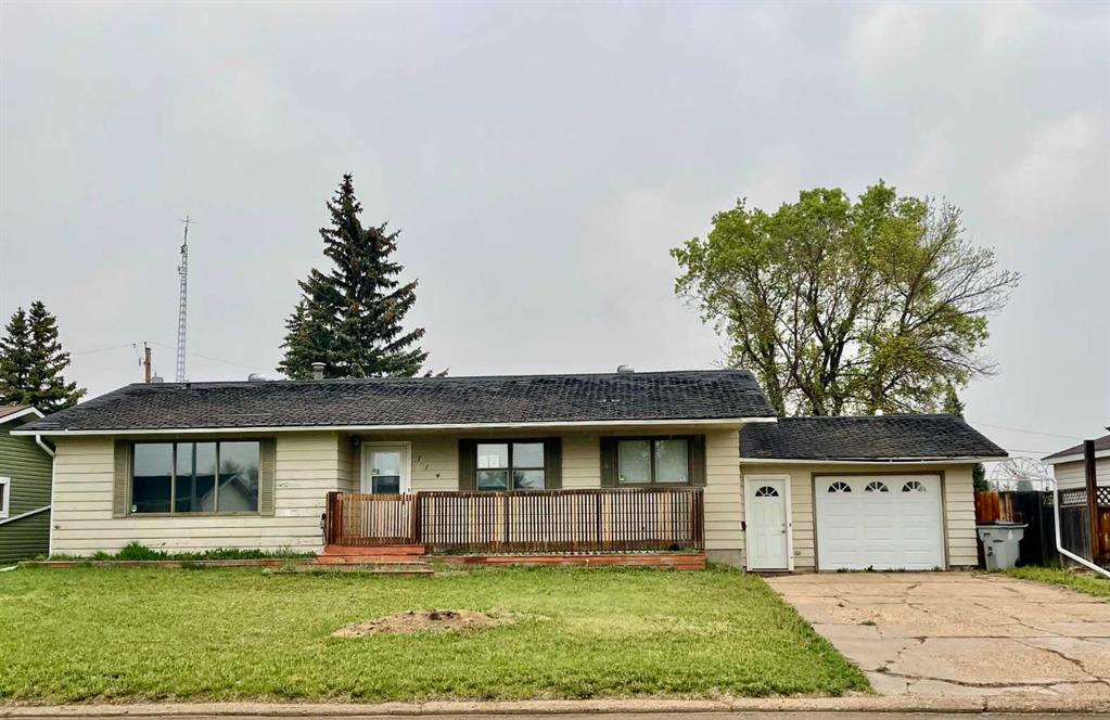 Picture of 714 10 Ave  , Wainwright Real Estate Listing