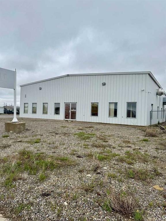 Picture of 11 Imperial Close , Olds Real Estate Listing