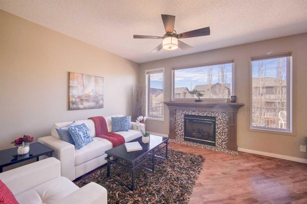 Picture of 105 Aspen Stone Road SW, Calgary Real Estate Listing