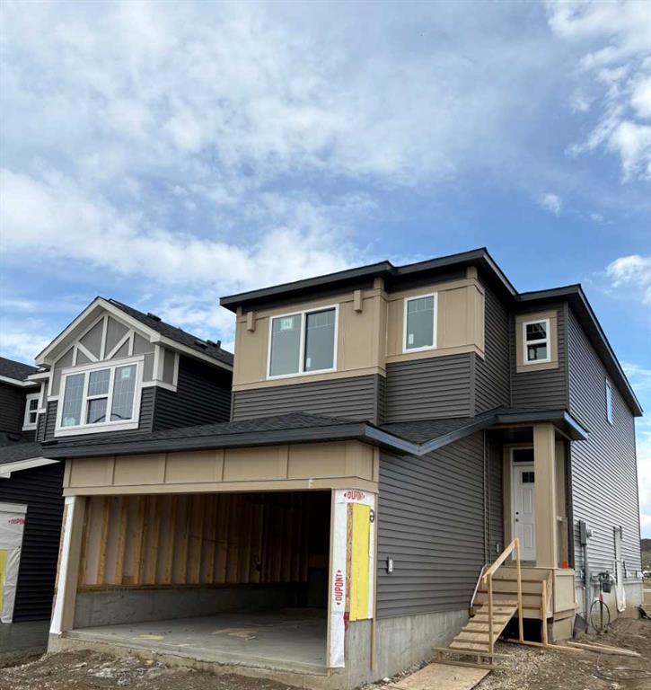 Picture of 31 Legacy Glen Heights SE, Calgary Real Estate Listing