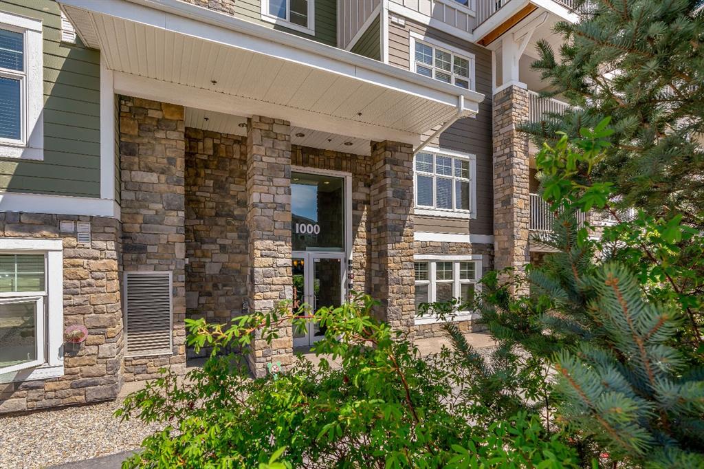 Picture of 1102, 11 Mahogany Row SE, Calgary Real Estate Listing