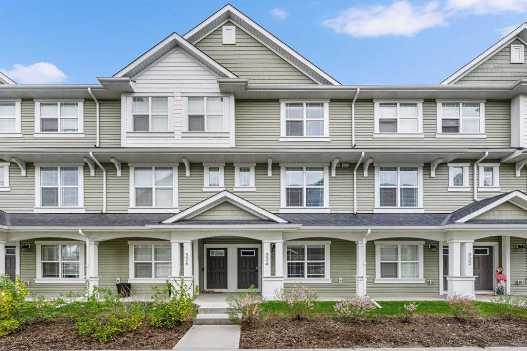 Picture of 324 Copperstone Manor SE, Calgary Real Estate Listing