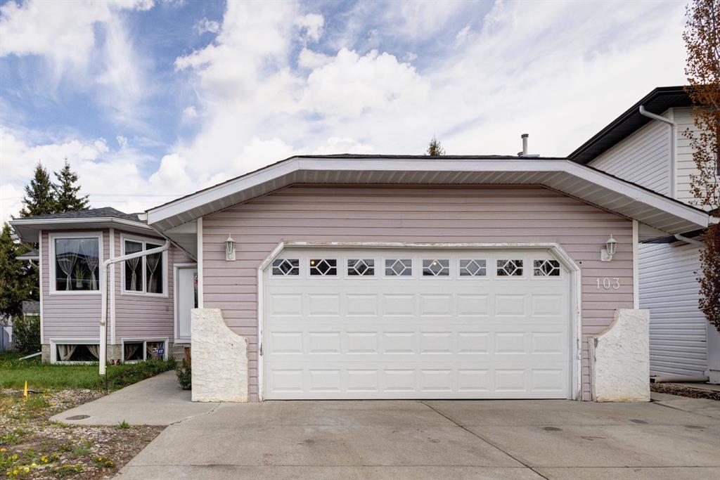Picture of 103 Thornburn Place , Strathmore Real Estate Listing