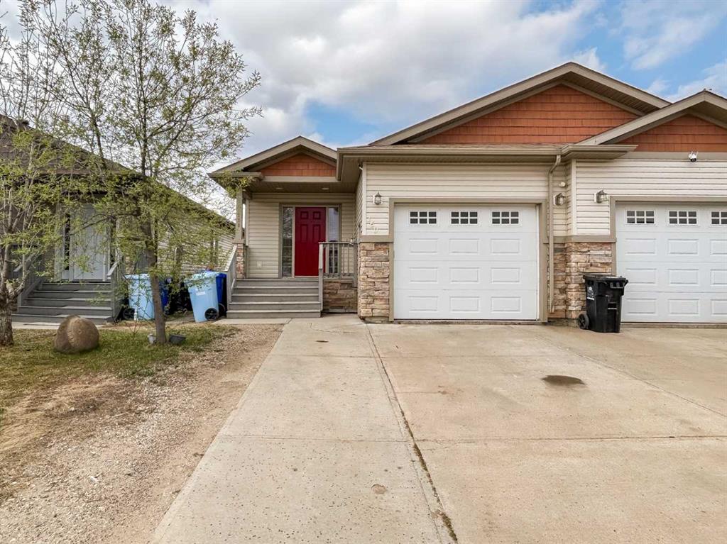 Picture of 160 Hawthorn Way NW, Fort McMurray Real Estate Listing