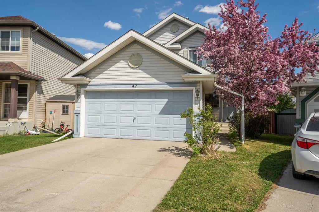 Picture of 42 Somerside Place SW, Calgary Real Estate Listing