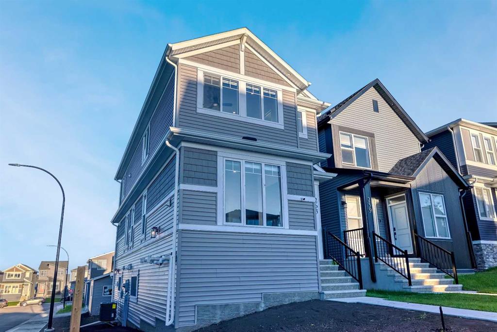 Picture of 263 Aquila Way NW, Calgary Real Estate Listing
