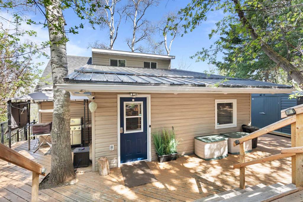 Picture of 126 5 Avenue , Rural Cypress County Real Estate Listing